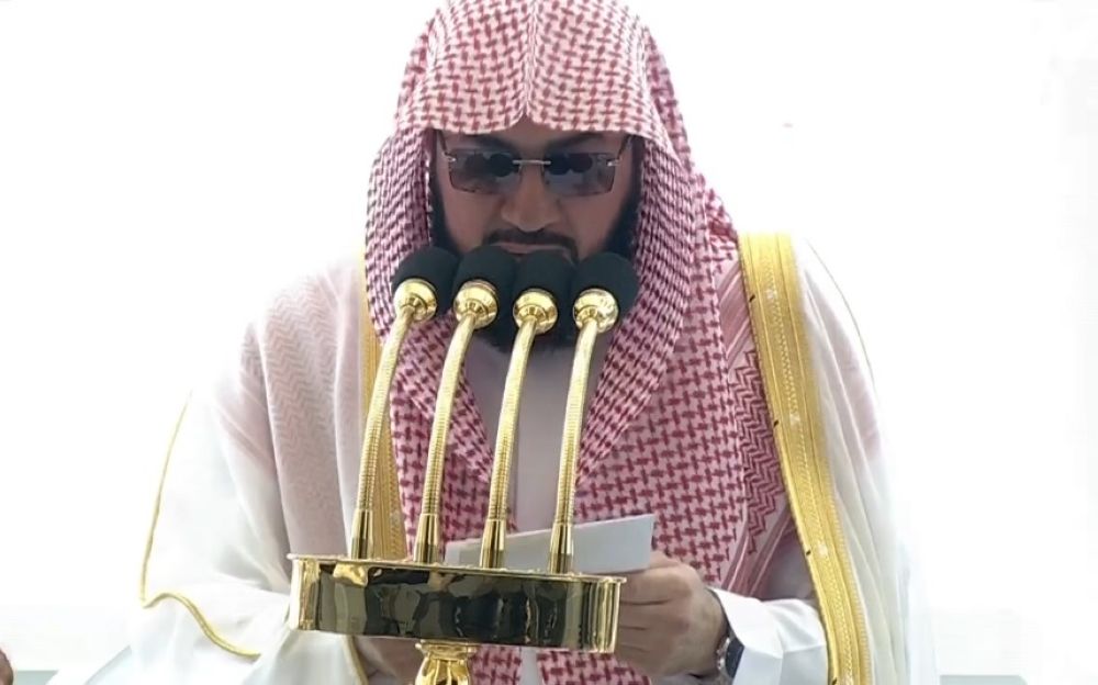 أخبار من السعودية.. خطيب المسجد الحرام: تقوى الله والثبات على الدين رأس مال المؤمن في الحياة