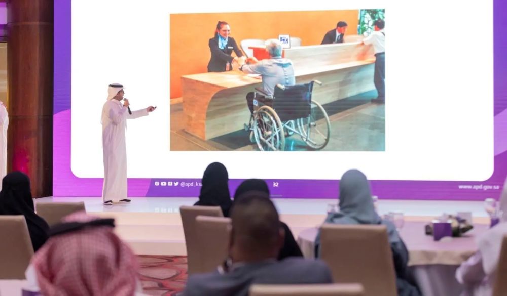 مختصون لـ ”الخليج 365”: السبت البنفسجي يتجاوز العروض إلى تمكين ذوي الإعاقة