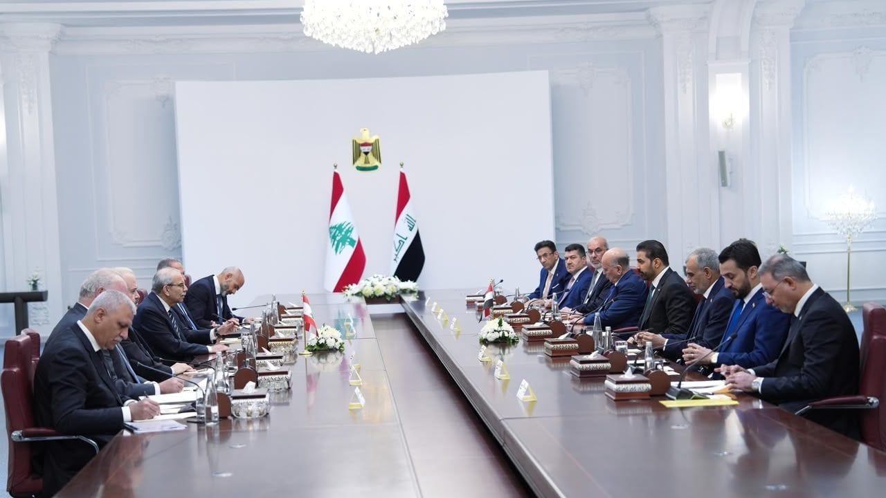 الزيدي ورئيس الحكومة اللبنانية يترأسان المباحثات التي جرت بين البلدين