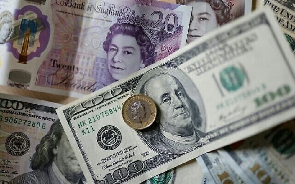 بالأرقام.. الجنيه الإسترليني يرتفع مقابل الدولار ويستقر أمام اليورو