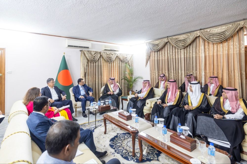أخبار من السعودية.. نائب وزير الخارجية يناقش سبل التعاون مع وزيري الخارجية والداخلية في بنغلاديش