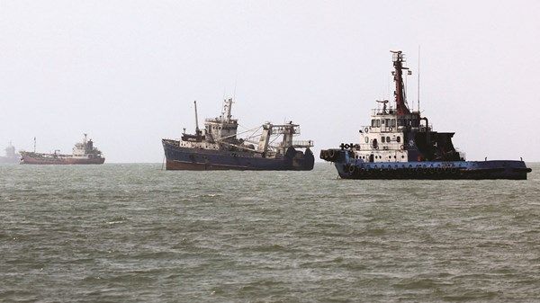 خبراء لـ«الاتحاد»: إيران توظّف مضيق هرمز كورقة ضغط لابتزاز العالم