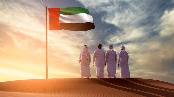 في الإمارات.. الشباب يصنعون المستقبل ويقودون مسيرة التنمية