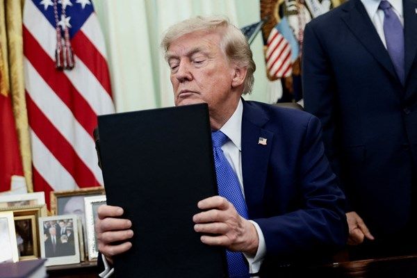 ترامب يفرض رسوماً جمركية على المسيّرات المستوردة