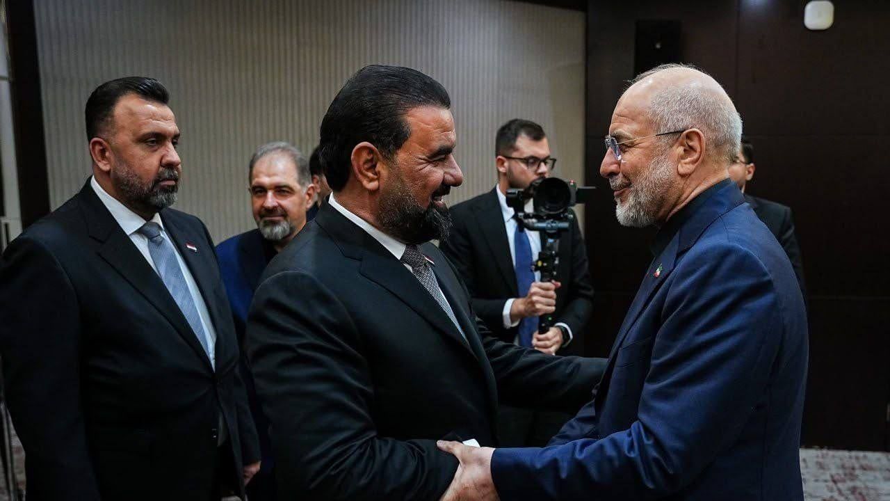 العراق وإيران يبحثان تعزيز العلاقات وتطوير التعاون البرلماني