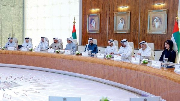 محمد بن راشد يترأس اجتماع مجلس الوزراء ويوجه 3 رسائل رئيسية لفرق العمل مع بداية الموسم الحكومي الجديد
