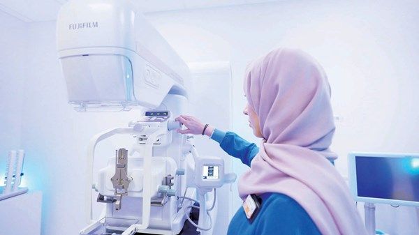 3 «مراكز تميّز» متخصّصة في سرطان الثدي