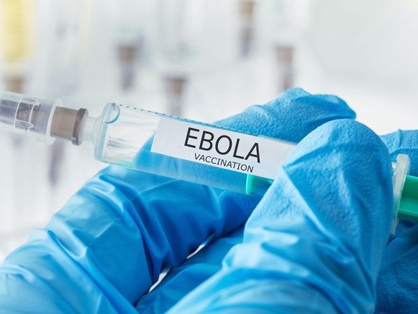 إصابات "إيبولا" في الكونغو تتجاوز 8 آلاف حالة
