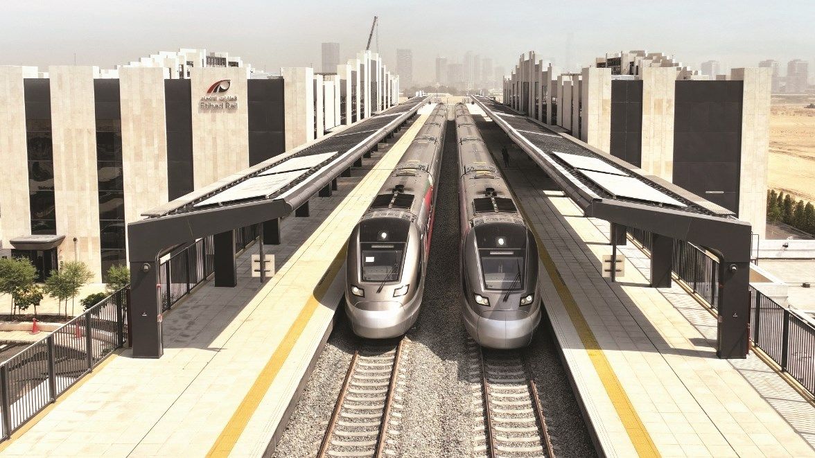 انطلاق رحلات «قطارات الاتحاد» بين أبوظبي ودبي والفجيرة