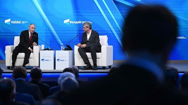 بوتين: "استخدام كل أنواع الأسلحة" مسألة مطروحة إن هوجمت كالينينغراد