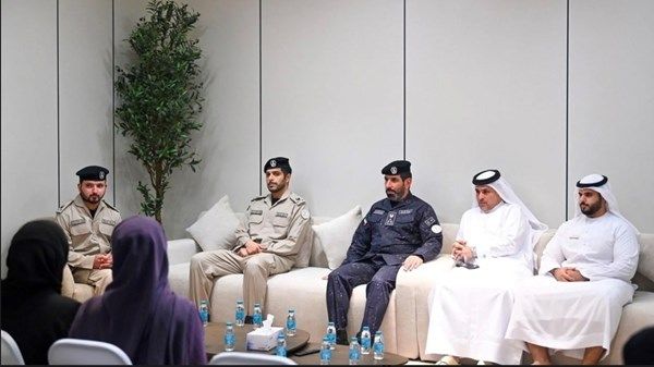 شرطة الشارقة تحتفي بكبار السن عبر مبادرة «كبارنا بركة»