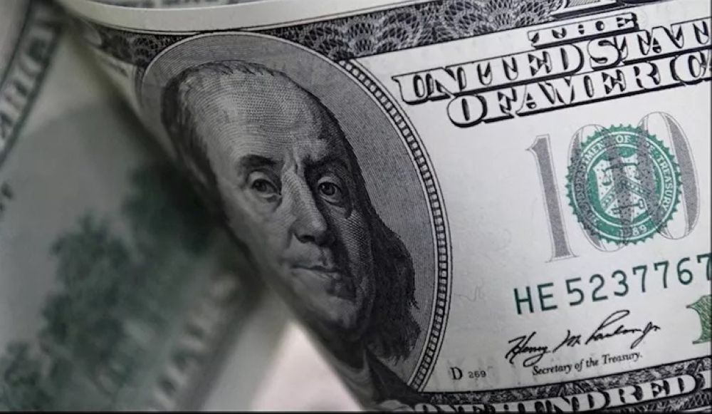 انخفاض بنسبة 0.14%.. الدولار يتجه لتسجيل خسارة أسبوعية