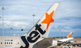 لأغرب سبب في عالم الطيران .. طرد أم وأطفالها من طائرة قبل إقلاعها