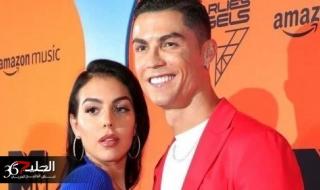 تسريب صور فاضحة لـ جورجينا وهي في الحمام عارية تماماً بين أحضان شاب مفتول العضلات.. صورة ستجعل كريستيانو يفقد عقله