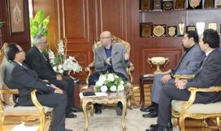 محافظ بني سويف يناقش مع رئيس قصور الثقافة مستجدات تطوير عدة مشروعات بالمحافظة