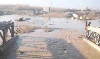 خروج جسر الفتحة الرابط بين كركوك وصلاح الدين عن الخدمة (صور)