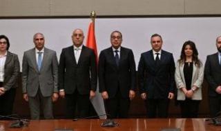 رئيس الوزراء يشهد توقيع عقد تخصيص أرض بالقاهرة الجديدة لإقامة نشاط عمرانى