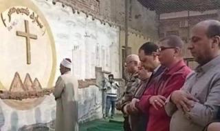تراند اليوم : شاهد: إقامة صلاة المغرب داخل كنيسة بصعيد مصر