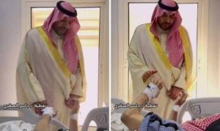 تراند اليوم : شاهد.. ردة فعل مواطن أثناء معايدة أمير الحدود الشمالية للمرضى في أحد المستشفيات