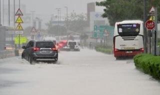 علماء: الاحتباس الحرارى لم يكن له دور كبير فى الأمطار على سلطنة عمان والإمارات