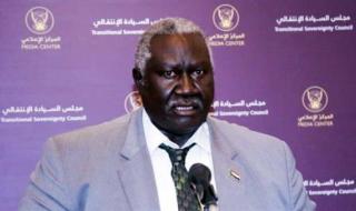 حرب السودان .. مالك عقار الأمين يلتقي العام لمجلس الكنائس العالمي