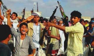 الحوثي يسرق مساعدات أطفال اليمن