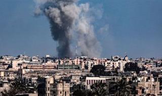 استشهاد عدد من الفلسطينيين وإصابة آخرين إثر قصف إسرائيلي لمنزل في رفح
