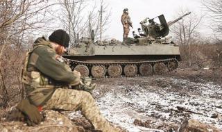 خبراء: المساعدات العسكرية الأميركية لأوكرانيا ليست «حلاً سحرياً»