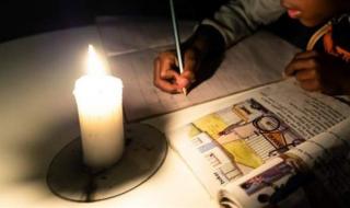 استقالة وزير الطاقة في سيراليون بسبب أزمة الكهرباء