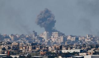 من الرياض.. الرئيس الفلسطيني ينادي بوقف القتال في غزة