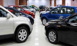 تقرير رسمي يكشف استمرار تراجع مبيعات السيارات في مصر