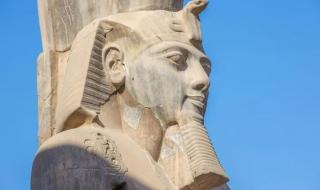 الإعلام الإسـ ـرائيلي يكرر مزاعمه: رمسيس الثاني هو فرعون الخروج من مصر