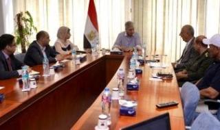 وزير السياحة يعقد اجتماعا لمتابعة مستجدات أعمال مشروع تطوير منطقة الأهرامات