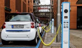 لأول مرة.. السيارات الكهربائية في النرويج تفوق نظيرتها المعتمدة على الوقود