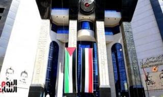 نقابة الصحفيين تحتفل اليوم بمئوية فؤاد المهندس على هامش معرضها للكتاب