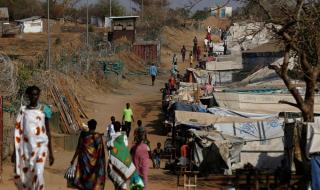 وسط أزمات إنسانية متفاقمة.. "مجلس الأمن" يبحث قضايا السودان