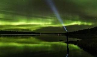 تكنولوجيا: "سبيس إكس" و"ناسا" تطلقان أول مهمة لدراسة كهرباء الشفق القطبى