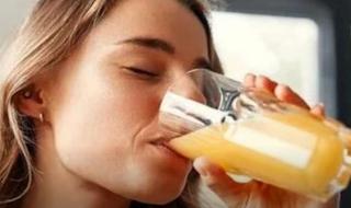 مدمرة...استشاري قلب يكشف عن أخطر وجبة يتم تناولها على السحور "شاهد"