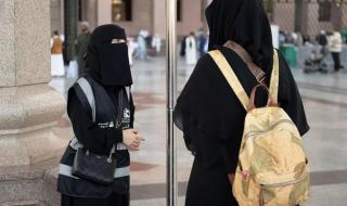 خدمات خاصة لكبيرات السن وذوات الإعاقة في المسجد النبوي الشريف
