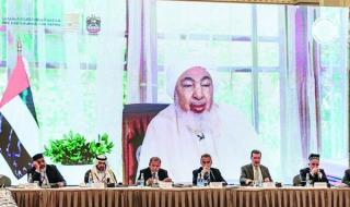 ابن بيه يدعو لترسيخ الاستقرار وحماية المقدسات