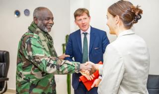 السودان يبحث مع بريطانيا دعم جهود السلام والتعافي الاقتصادي