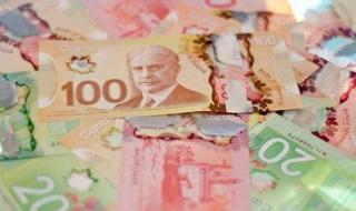 الدولار الكندي يسجل خسائر أسبوعية مع تقييم المستثمرين لحكم المحكمة العليا الأمريكية