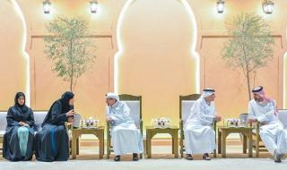 حاكم عجمان وولي عهده يتقبلان تهاني الوزراء وأعيان البلاد بشهر رمضان