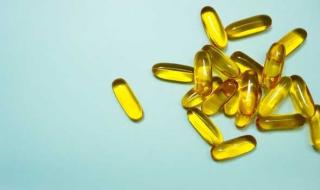 خبراء يحذرون من اضطرابات الجهاز الهضمي بسبب 4 مكملات غذائية شائعة