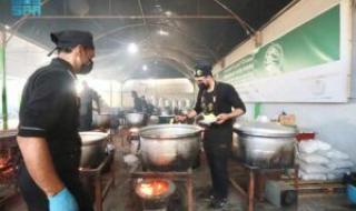 مركز الملك سلمان للإغاثة يوزّع 30 ألف وجبة غذائية في قطاع غزة ضمن الجهود الإنسانية السعودية