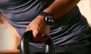 تكنولوجيا: ساعة Active Max الذكية من أمازفيت تتلقى تحديثاً جديداً بميزات رياضية متطورة