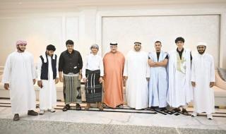 سعيد بن طحنون يستقبل الطلبة الدوليين الدارسين بجامعة الإمارات