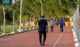 «المشي» رياضة تسهم في تعزيز الصحة العامة خلال شهر رمضان