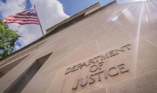 الحكومة الأميركية تصادر مواقع إلكترونية مرتبطة بالاستخبارات الإيرانية