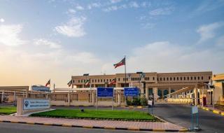 الكويت: خروج 7 خطوط هوائية لنقل الطاقة الكهربائية عن الخدمة جراء سقوط شظايا